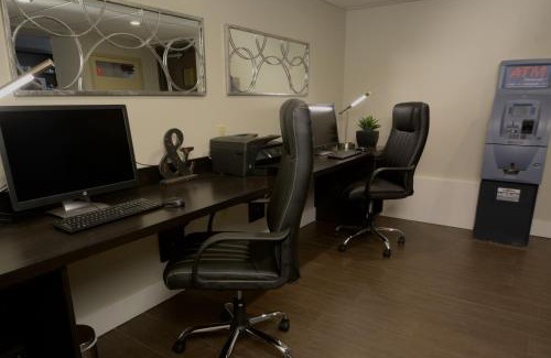 North Loop Hotel | Best Western Plus Austin Central