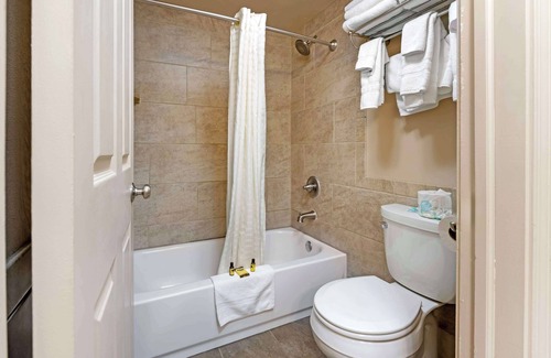 Minocqua Hotel | Best Western Plus Concord Inn