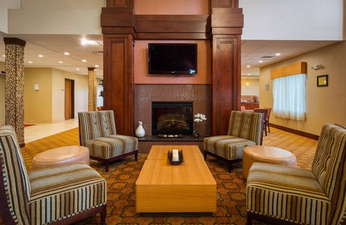 Cortland Hotel | Best Western Plus Finger Lakes Inn & Suites