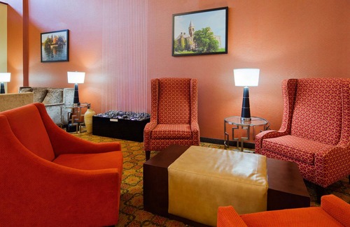 Cortland Hotel | Best Western Plus Finger Lakes Inn & Suites