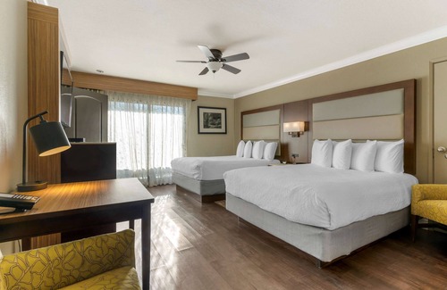 Gilroy Hotel | Best Western Plus Forest Park Inn