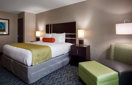 Hardeeville Hotel | Best Western Plus Hardeeville Inn & Suites