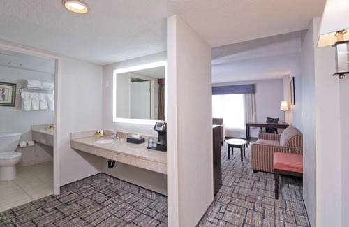Downtown Baltimore Hotel | Best Western Plus Hotel & Conference Center