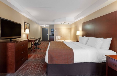 Huntsville Hotel | Best Western Plus Muskoka Inn