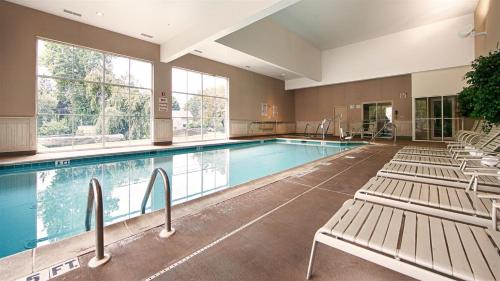 Gordonville Hotel | Best Western PLUS Revere Inn & Suites