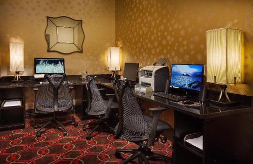 St. Charles Hotel | Best Western Plus The Charles Hotel