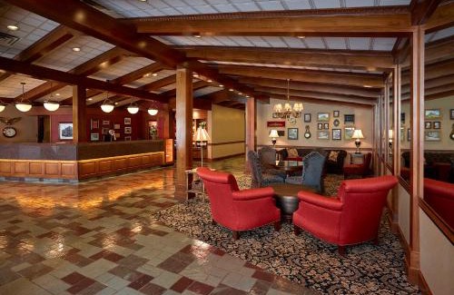 Downtown Minneapolis Hotel | Best Western Plus The Normandy Inn & Suites