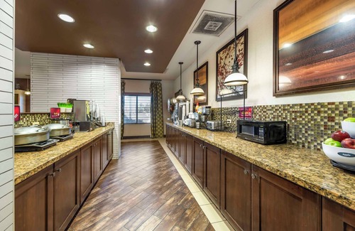 Tupelo Hotel | Best Western Plus Tupelo Inn & Suites