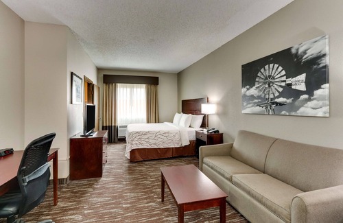 Wichita Falls Hotel | Best Western Plus University Inn & Suites