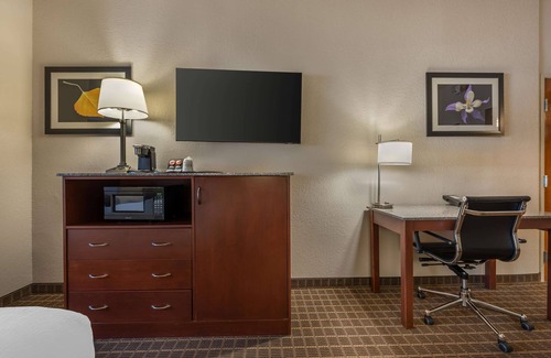 Briargate Hotel | Best Western Plus Peak Vista Inn & Suites