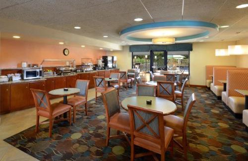 Wilmington Hotel | Best Western Plus Wilmington/Wrightsville Beach