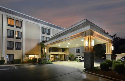 Wilmington Hotel | Best Western Plus Wilmington/Wrightsville Beach