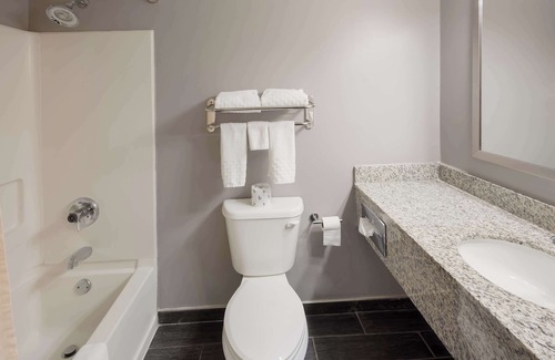Danville Hotel | Best Western Riverside Inn
