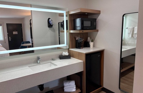 Bay Park Hotel | Best Western San Diego Pacific Beach/Mission Bay