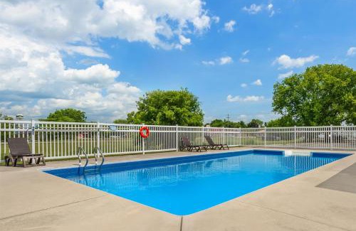Smiths Falls Hotel | Best Western Smiths Falls Hotel