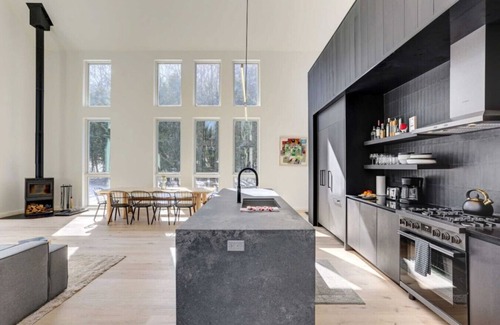 Rowland House | Bethel NY Wellness Retreat w/Spa Amenities