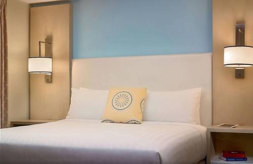 Monmouth Junction Resort | Better Choice for your Vacation! Pet-Friendly, w/Pool, Near Grover Park