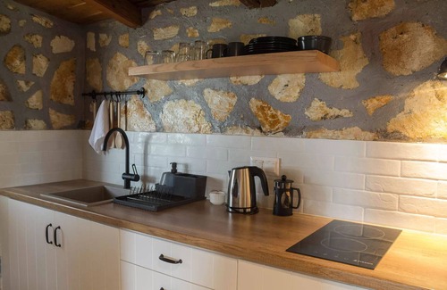 Almiros Beach Apartment | BH816 - C - Suite Kerkyra