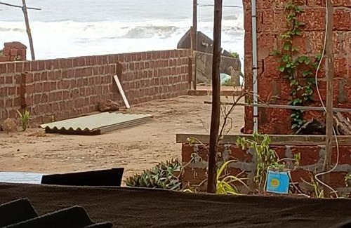 Hireguthi House | Bhadrakali Beach Front Stay