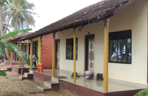 Hireguthi House | Bhagavan Cafe & Cottages
