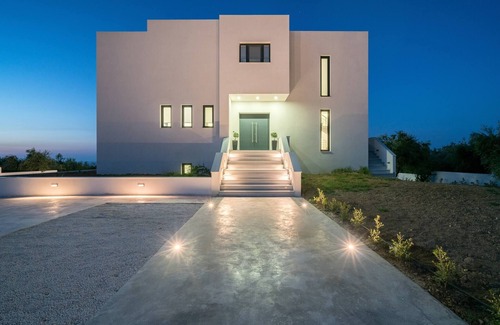 Akrotiri Villa | Bianca Luxury Villa - Private Pool
