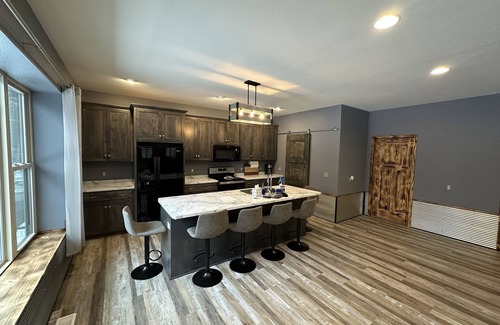 Hayward Cabin | Big Chip - 2 is in the heart of the Chippewa Flowage 20 minutes from Hayward, WI