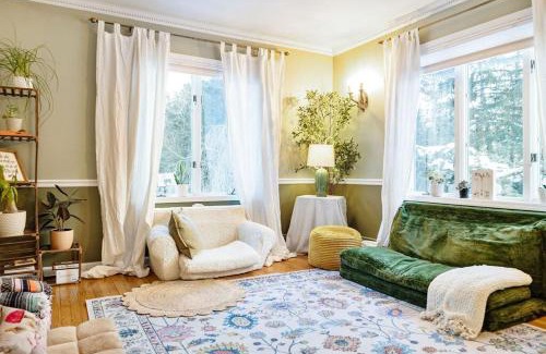 Stony Point Apartment | Big House, Hot tub, Very large backyard