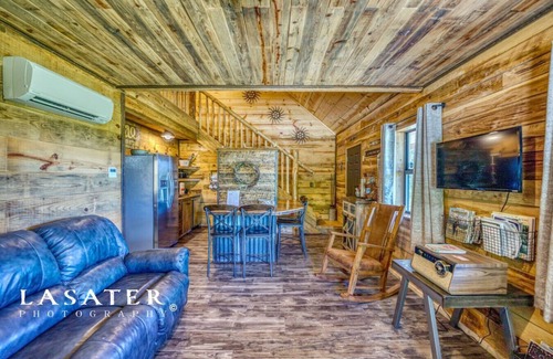 Pelsor Cabin | Big Woods Cabin-Pelsor AR