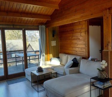 Marcouray Ski Chalet | Bij Bart & Inge-La Boverie-Chalet nr 79