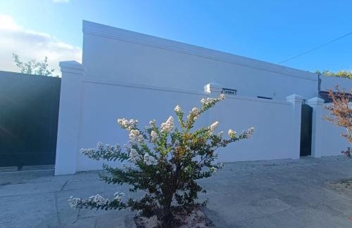 Graaff-Reinet Apartment | Bij De Graaff