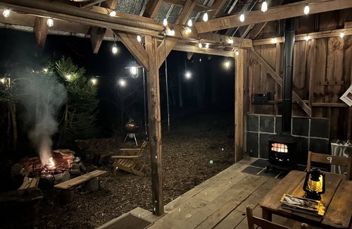 Zirconia House | Bill's Cabin - 38 acres- hiking, mountain biking, waterfall