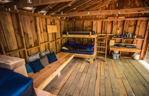Zirconia House | Bill's Cabin - 38 acres- hiking, mountain biking, waterfall