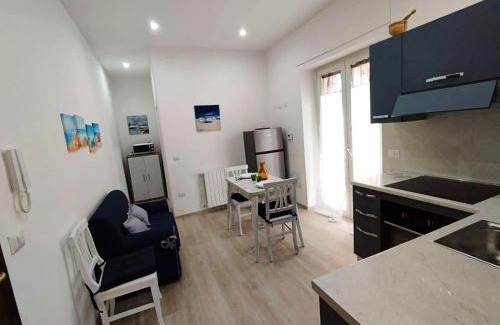 Minturno Apartment | Bilocale per 2 - Quadrilocale per 6 - Appartamenti Sebastiani centralissimi