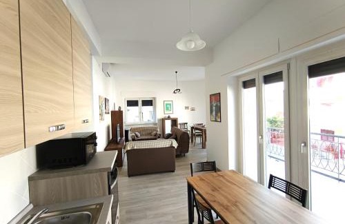 Minturno Apartment | Bilocale per 2 - Quadrilocale per 6 - Appartamenti Sebastiani centralissimi