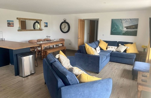 Redruth Cottage | Bimbling Cottage