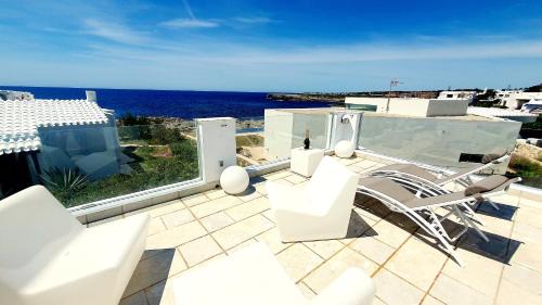 Binibequer Vell Villa | Binibeca Vell Luxury Villa, sea direct access, private pool