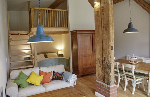 Kirchwerder House | Biohof Eggers - Stork's Nest