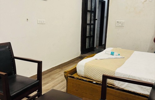 Jangupura Extension Bed & Breakfast | Bir Home Stays