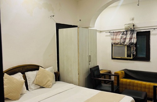 Jangupura Extension Bed & Breakfast | Bir Home Stays