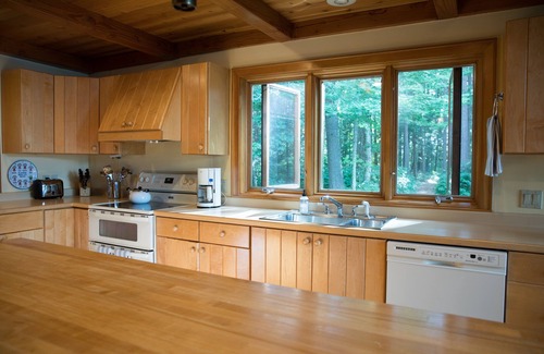 Boulder Junction House | BIRCH BRAE- Spectacular House On Big Lake For An Amazing Northwoods Experience!