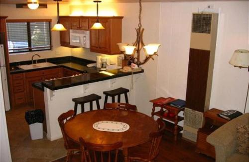 June Lake House | Birch Creek #8 - 2BR/1.5BA