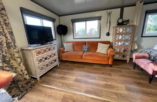 Otley House | Birch tree lodge set in 3 acres