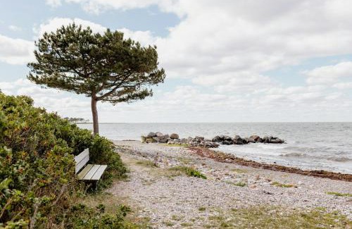 Reersø House | Birdsong And The Sound Of Waves At Reersø