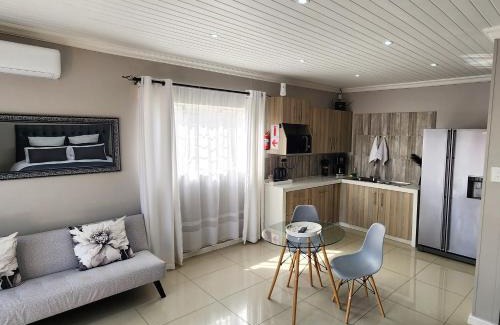 Germiston Apartment | Bison Guest Cottage