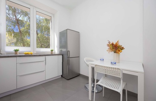 Ochota Apartment | Bitwy Warszawskiej 1920r. 10 | Remote Work