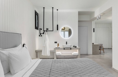 Imerovigli House | Blé Suites Santorini