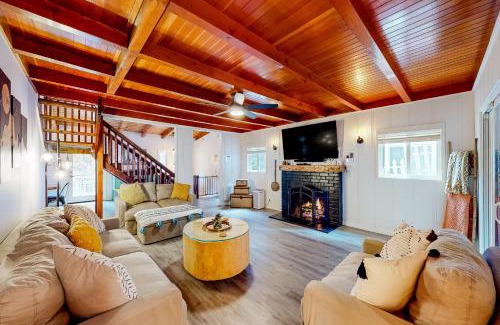 Arrowhead Villas House | Black Feather Lodge