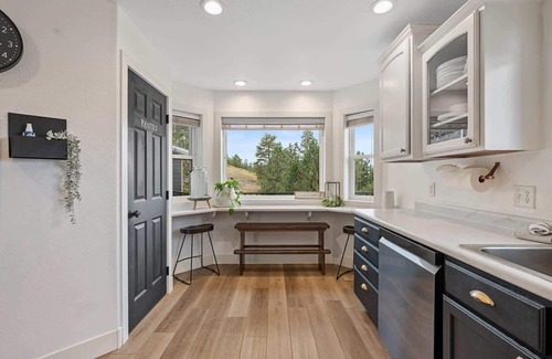 Spearfish House | Black Hills Getaway for 18! Hot Tub, Sauna, Gm Rm