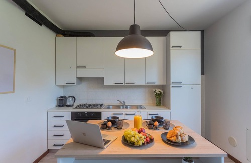 Albate Apartment | Black Loft Como in Como