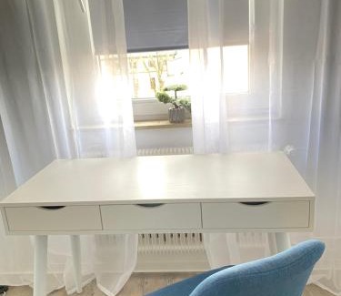 Duissern Apartment | Blaue Insel neben Hbf-Duisburg